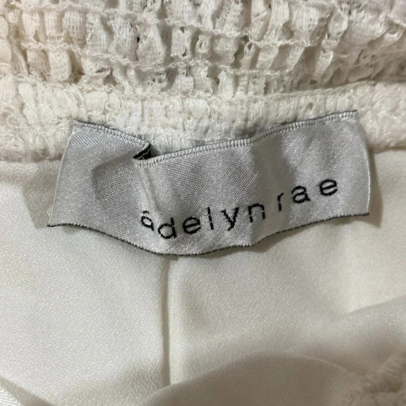 Adelyn Rae Hilda Off-The-Shoulder Lace‎ Dress Size Small NWT - Picture 7 of 7